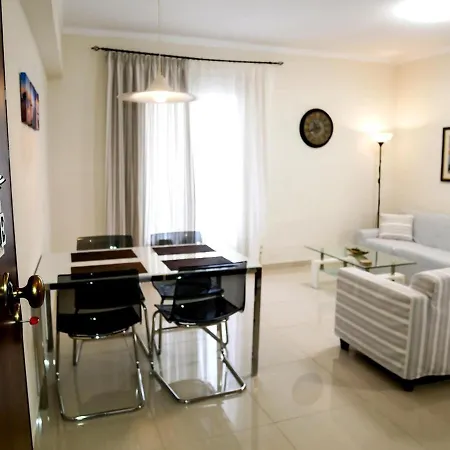 דירה Swanky In Corfu